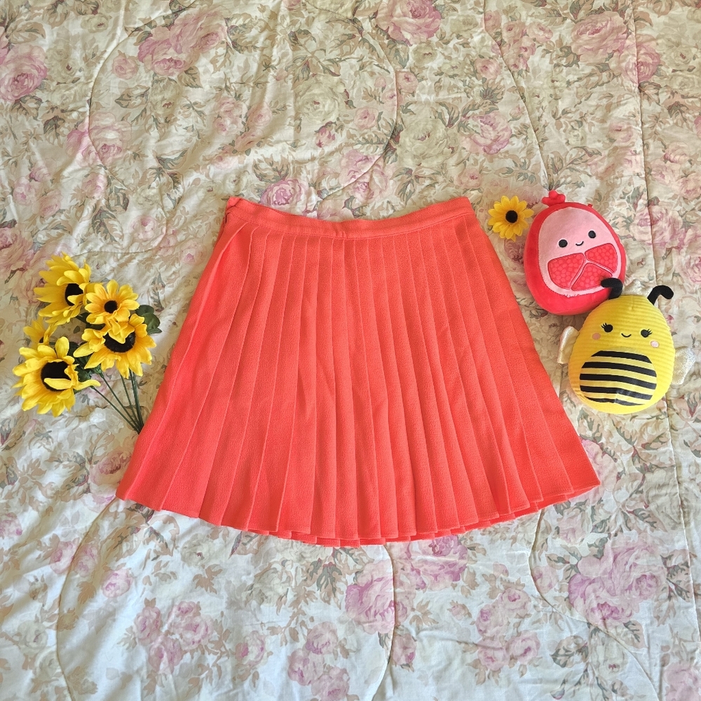 small orange american apparel pleated skirt